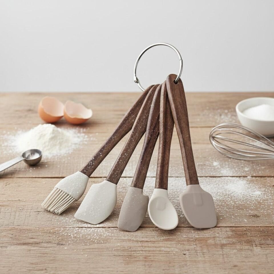 5'li Ahşap Saplı Isıya Dayanıklı Silikon Spatula ve Fırça Seti