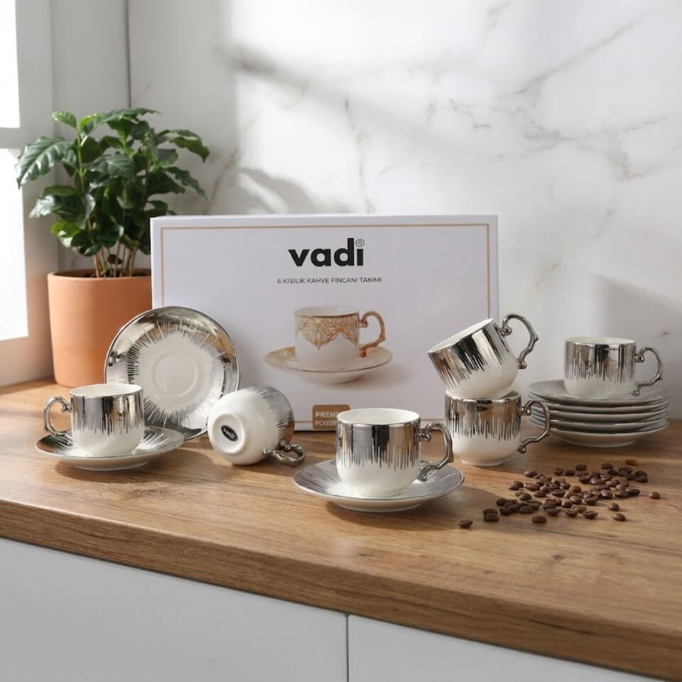 Yaldızlı 6 Kişilik Lüks Porselen Kahve Fincanı Lüks Takımı Gümüş