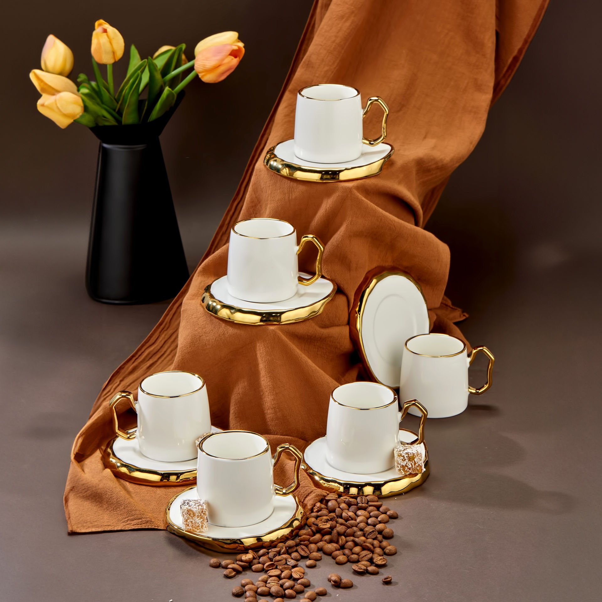 Carmen 6 Kişilik Porselen Gold Detaylı Kahve Fincan Takımı