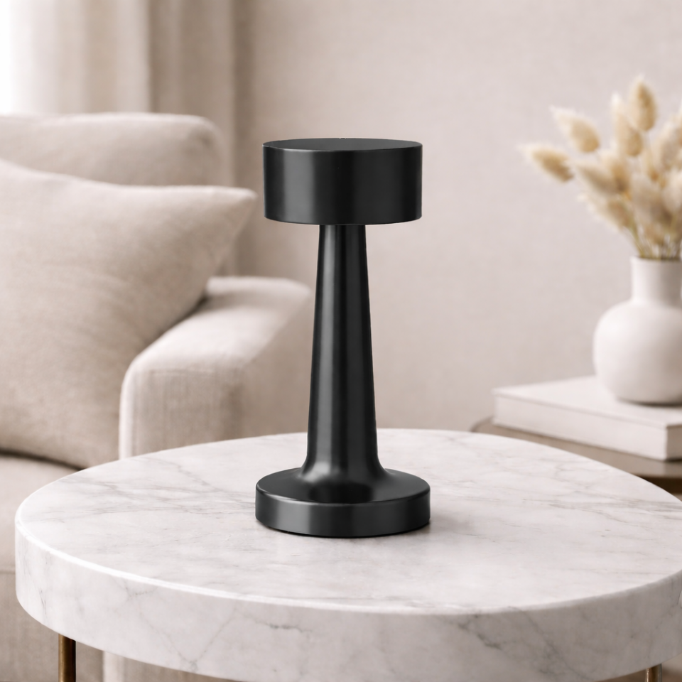 Dokunmatik LED Masa Lambası USB Şarjlı 3 Işık Modlu Gece Lambası Beyaz Metal Siyah