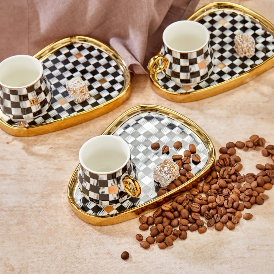 Carmen 6 Kişilik Porselen Gold Detaylı Dama Desenli Çay Fincan Takımı