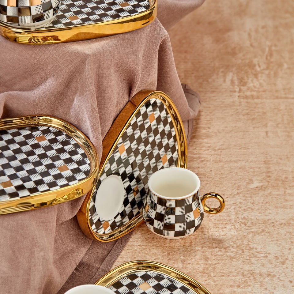 Carmen 6 Kişilik Porselen Gold Detaylı Dama Desenli Çay Fincan Takımı