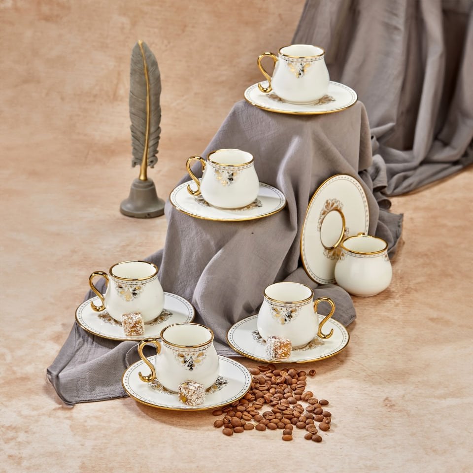 Carmen 6 Kişilik Porselen Gold Detaylı Çay Fincan Takımı