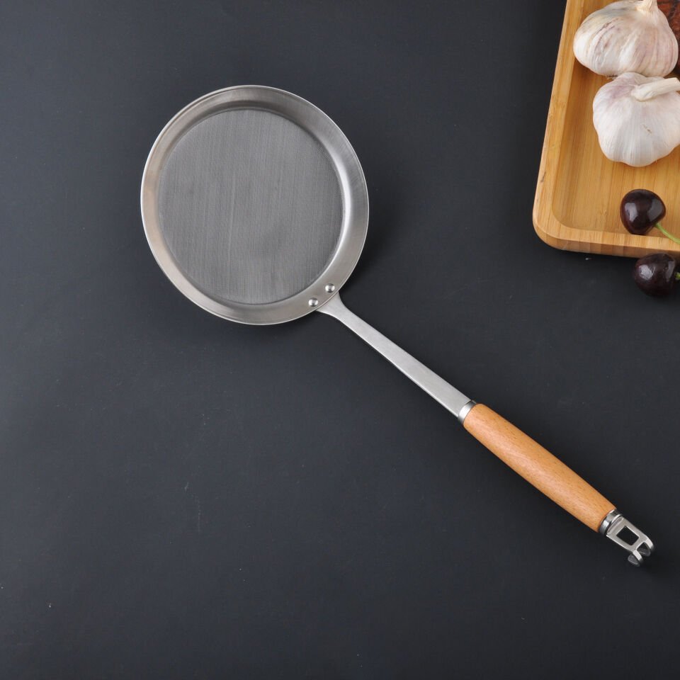 Ahşap Saplı Paslanmaz Çelik Yağ Süzgeç Kevgir Mutfak Süzgeci