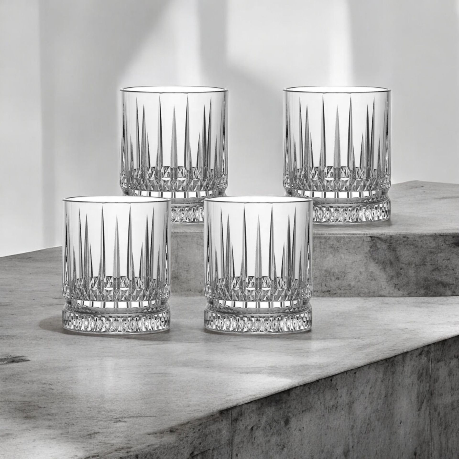 Bianca 4'lü Kristal Desenli Cam Meşrubat Bardağı Seti 378 ml- Şık ve Kullanışlı