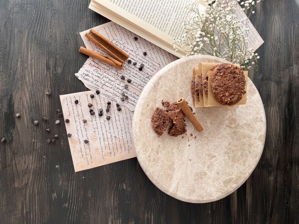 Ahşap Ayaklı Mermer Sunumluk 25CM