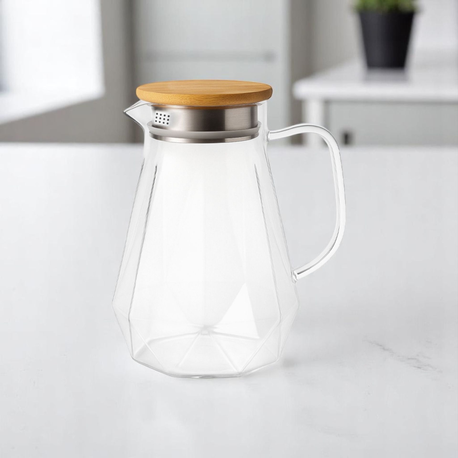 Bambu Kapaklı Borosilikat Isıya Dayanıklı Cam Sürahi 1,6 Litre