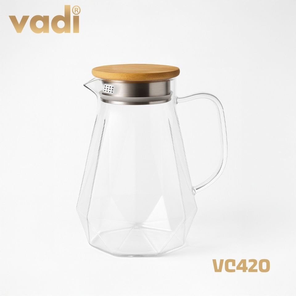 Bambu Kapaklı Borosilikat Isıya Dayanıklı Cam Sürahi 1,6 Litre