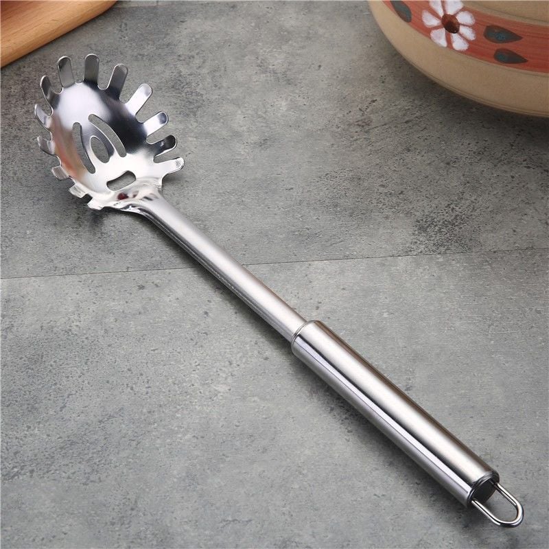 6 Parça Paslanmaz Çelik Mutfak Gereç Seti Askılı - Kepçe, Kevgir, Spatula