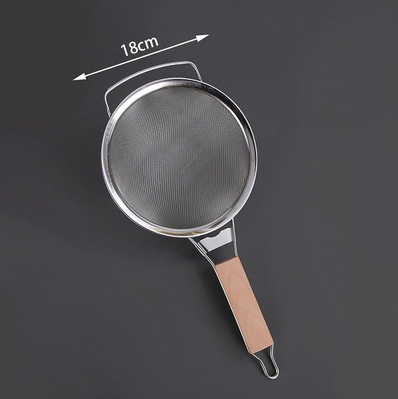 Ahşap Saplı Paslanmaz Çelik Un Makarna Sebze Süzgeci Eleği 18 cm