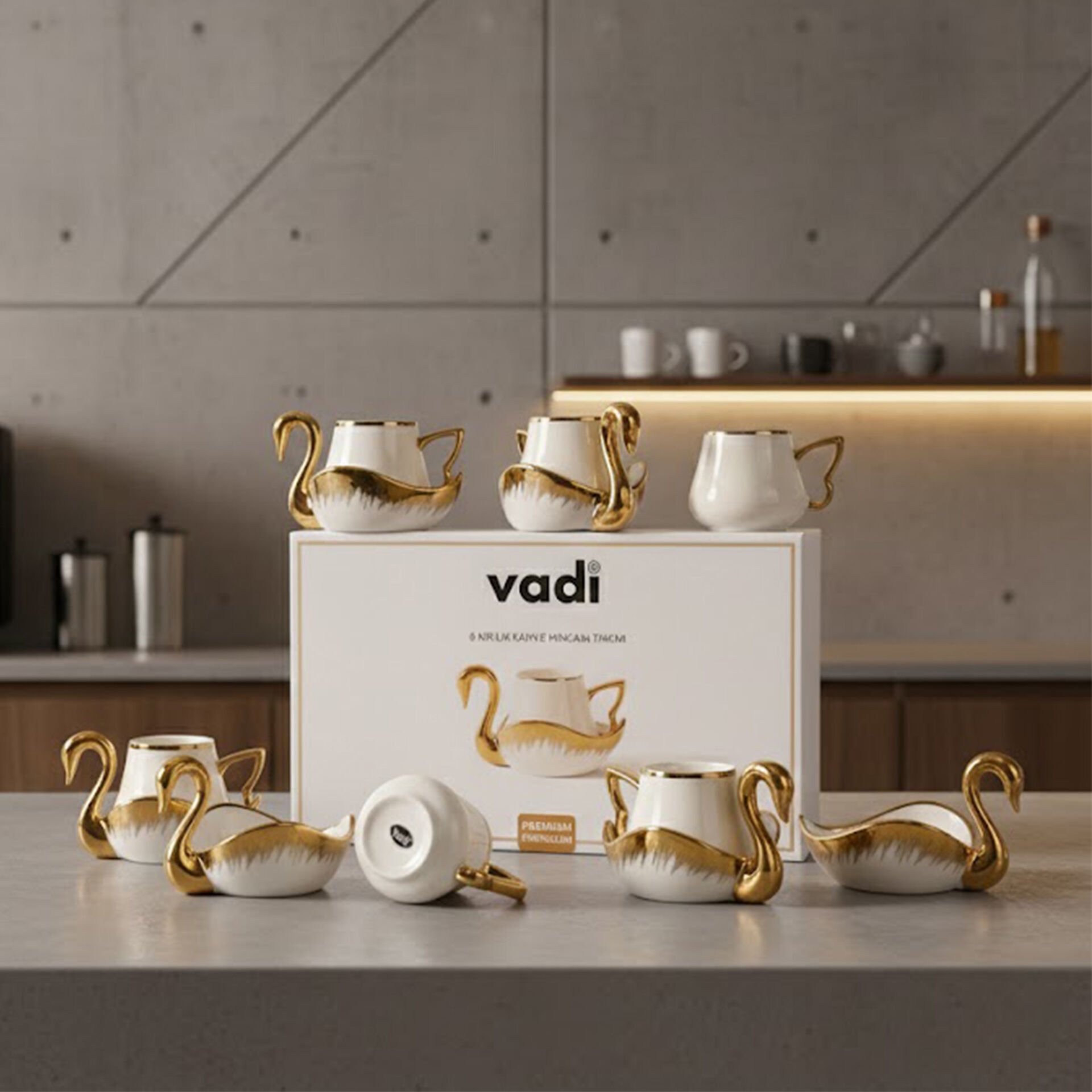 Kuğu Figürlü Altın Yaldızlı 6 Kişilik Porselen Kahve Fincan Takımı